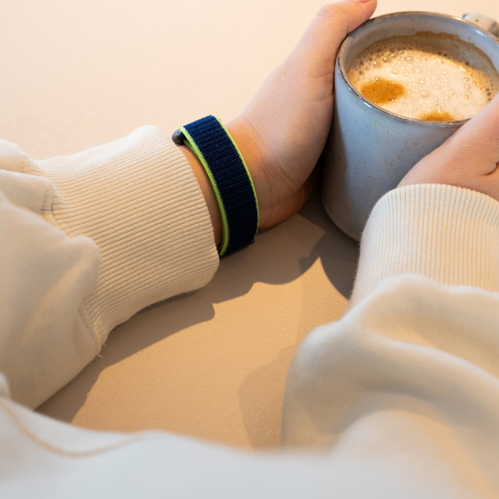 Strap-it Strap-it Bracelet nylon Fitbit Charge 6 (citron vert)