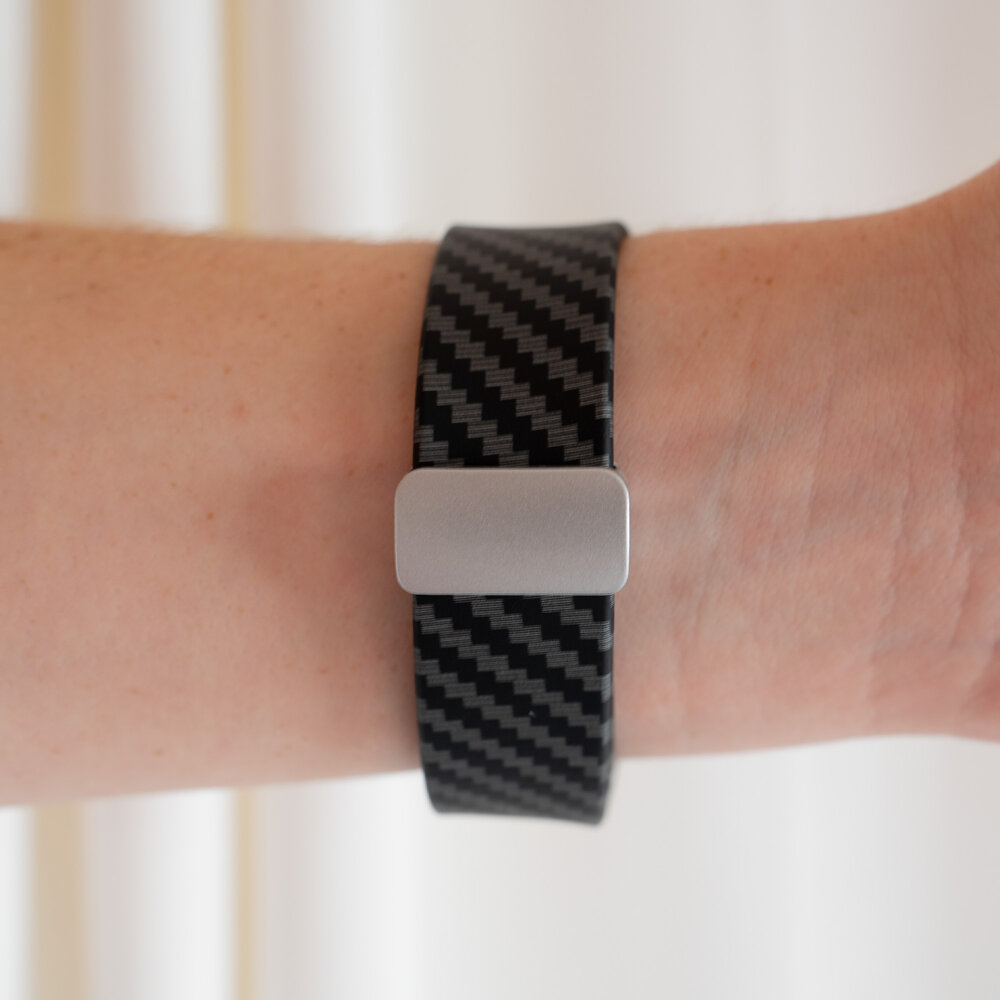 Strap-it Strap-it Bracelet à fermoir magnétique Samsung Galaxy Watch 4 40mm Fibre de carbone