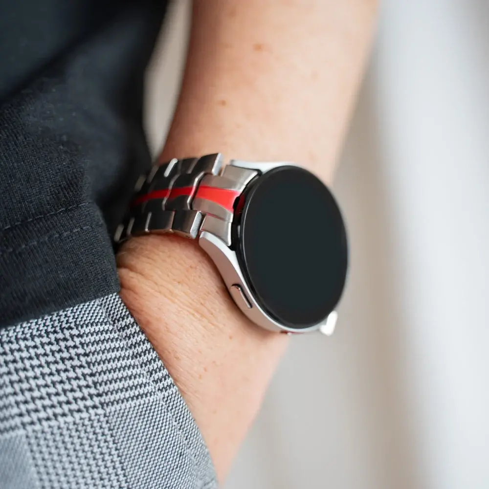 Strap-it Strap-it Bracelet acier solidité Samsung Galaxy Watch 4 Classic 42mm (argent/rouge)