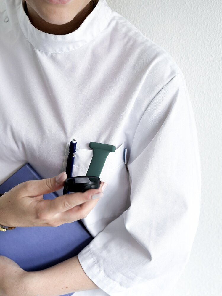 Strap-it Strap-it Bracelet infirmière Samsung Galaxy Watch FE (vert)