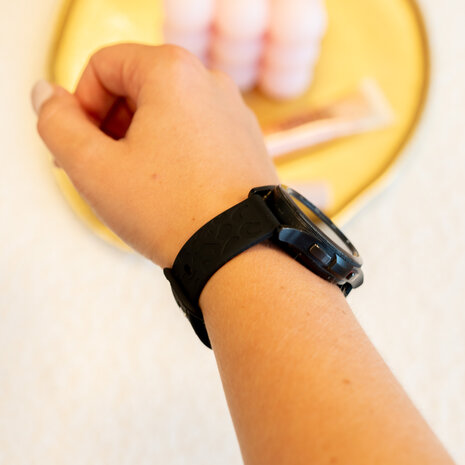 xoxo Wildhearts xoxo Wildhearts Bracelet silicone Samsung Galaxy Watch 6 Classic 47mm imprimé léopard (noir)