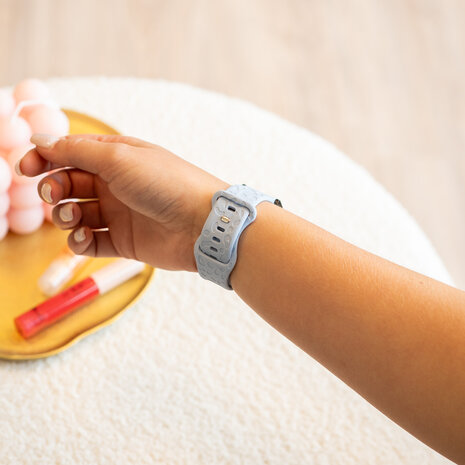 xoxo Wildhearts xoxo Wildhearts Bracelet silicone Samsung Galaxy Watch Active imprimé léopard (bleu clair)