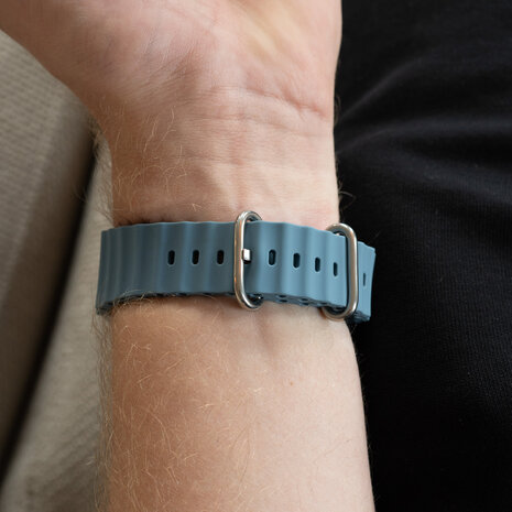 Strap-it Strap-it Bracelet Océan Samsung Galaxy Watch 6 - 44mm (bleu gris)