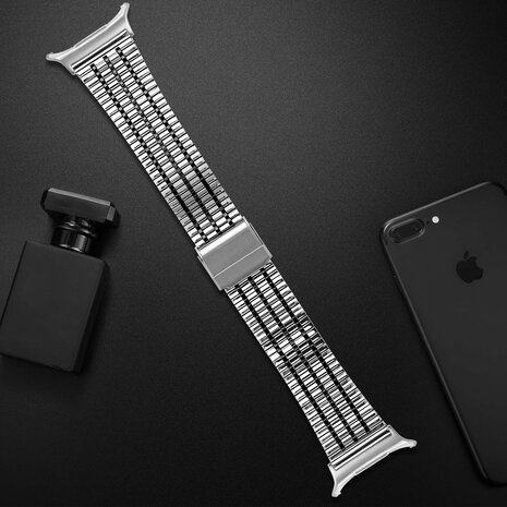 Strap-it Strap-it Bracelet acier luxe Samsung Galaxy Watch Ultra (argent/noir) Strap-it Strap-it Bracelet acier luxe Samsung Galaxy Watch Ultra (argent/noir)