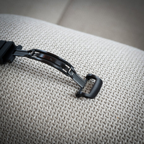 Bandz Bandz Bracelet silicone 'Luxe Liquid' Apple Watch (noir avec noir)