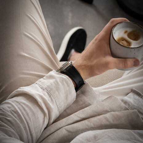 Bandz Bandz Bracelet silicone 'Luxe Liquid' Apple Watch (noir avec noir)