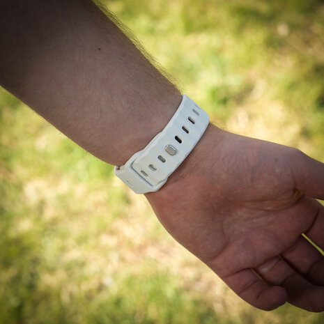 Strap-it Strap-it Bracelet silicone robuste Samsung Galaxy Watch Ultra (blanc)