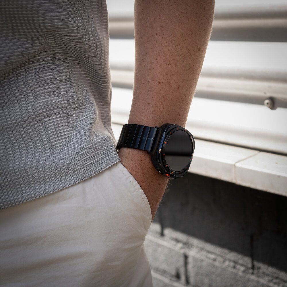 Strap-it Strap-it Bracelet métal de luxe Samsung Galaxy Watch Ultra (noir)