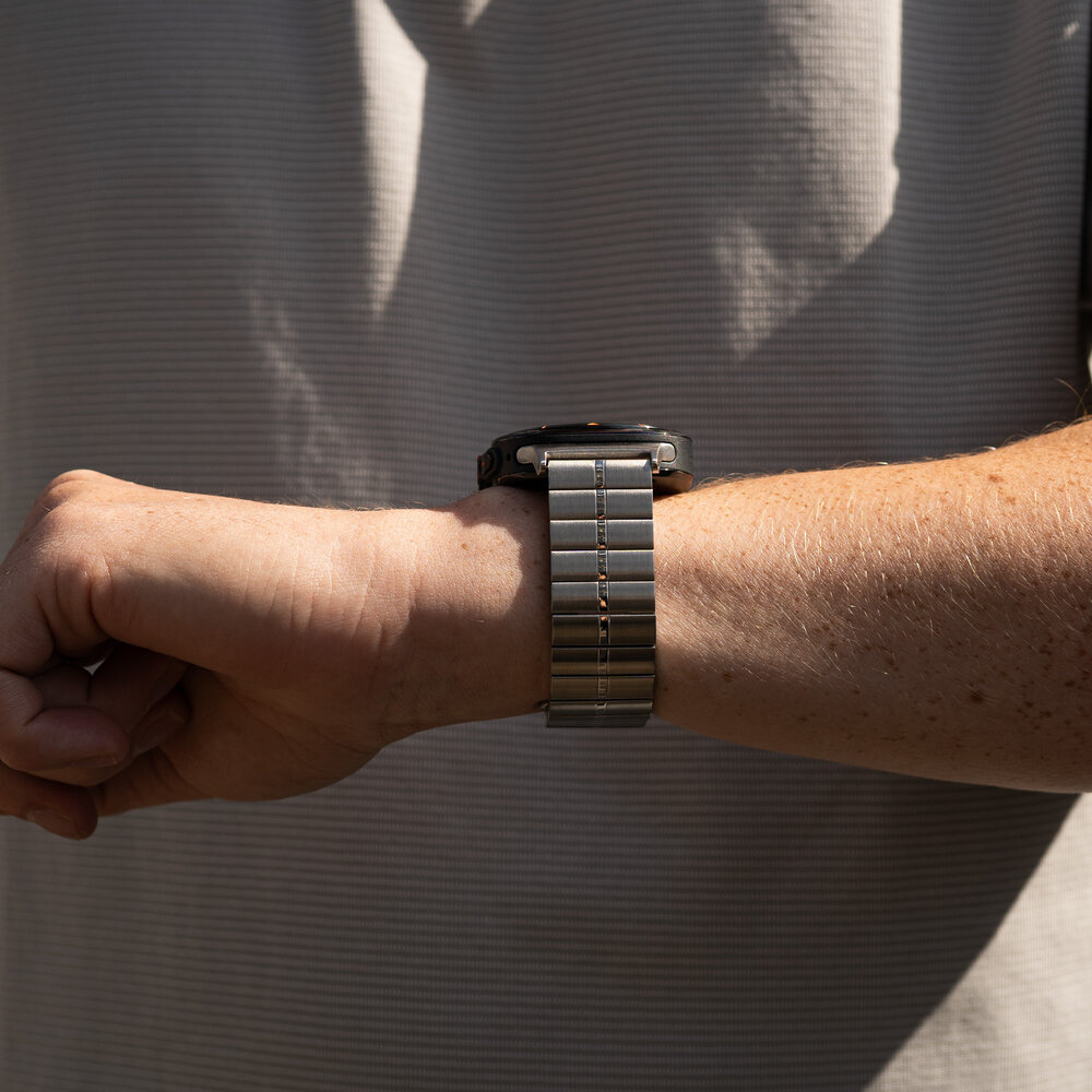 Strap-it Strap-it Bracelet métal de luxe Samsung Galaxy Watch Ultra (argent)