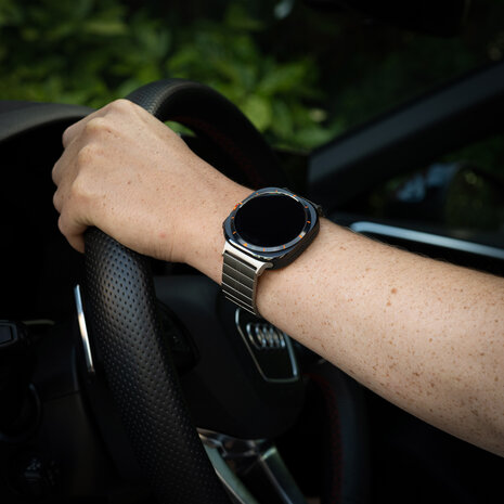 Strap-it Strap-it Bracelet métal de luxe Samsung Galaxy Watch Ultra (coleur titane)