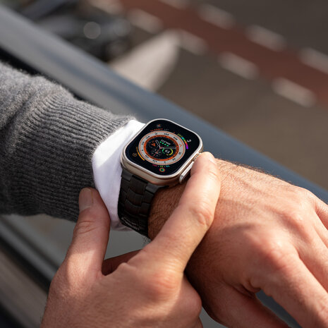 Bandz Bandz Bracelet titane 'Supreme' Apple Watch (noir)