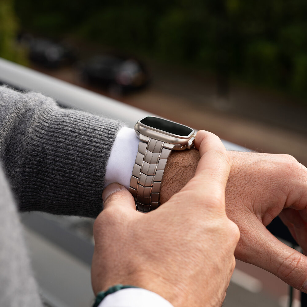 Bandz Bandz Bracelet titane 'Supreme' Apple Watch (titane)