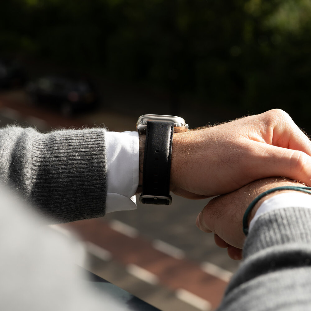 Bandz Bandz Bracelet cuir 'Classique' Apple Watch (noir)