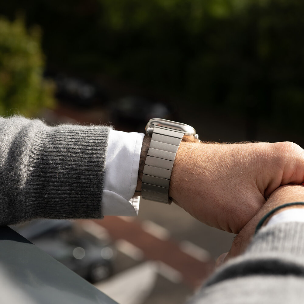 Strap-it Strap-it Bracelet acier 'One Bead' Apple Watch (coleur titane)