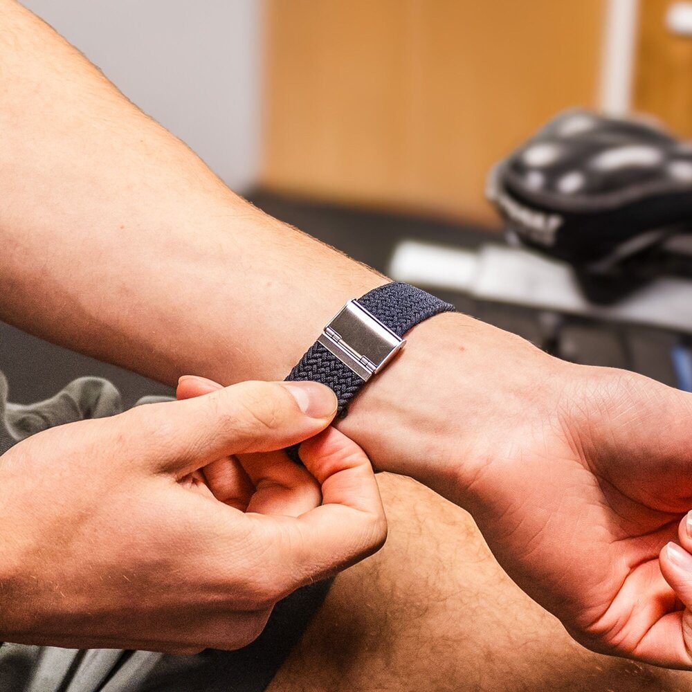 Strap-it Strap-it Bracelet tressé Apple Watch (charcoal) Strap-it Strap-it Bracelet tressé Apple Watch (charcoal)