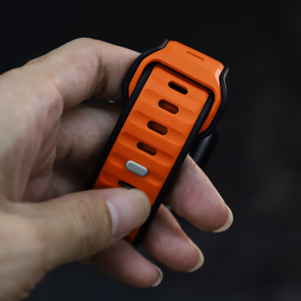 Strap-it Strap-it Bracelet silicone outdoor pour Apple Watch (orange/noir)
