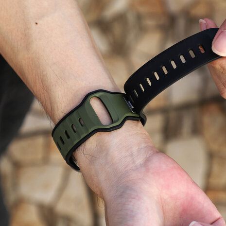 Strap-it Strap-it Bracelet silicone outdoor pour Apple Watch (vert armée/noir)