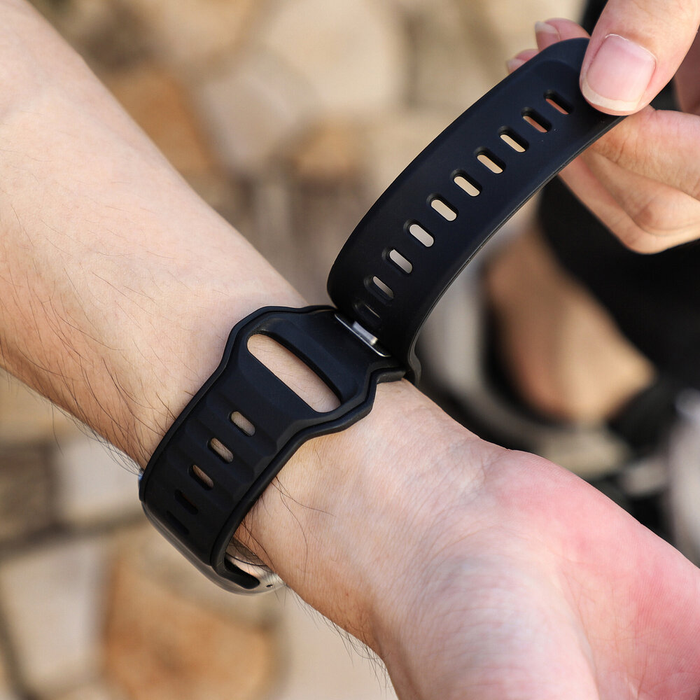 Strap-it Strap-it Bracelet silicone outdoor pour Apple Watch (noir/noir)