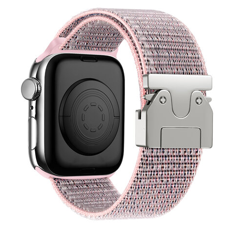 Bandz Bandz Bracelet nylon 'Classique' avec P-buckle Apple Watch (sable rose) Bandz Bandz Bracelet nylon 'Classique' avec P-buckle Apple Watch (sable rose)