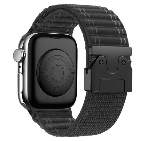 Bandz Bandz Bracelet nylon 'Deluxe' avec P-buckle Apple Watch (noir)