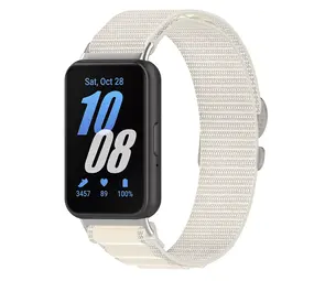 Strap-it Bracelet nylon alpine Samsung Galaxy Fit 3 (lumière stellaire) Strap-it Bracelet nylon alpine Samsung Galaxy Fit 3 (lumière stellaire)