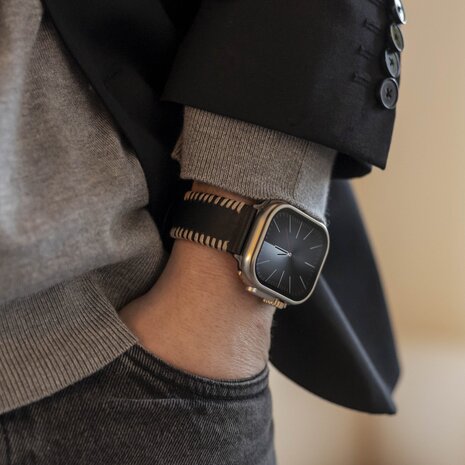 Strap-it Strap-it Bracelet en cuir cousu Apple Watch (noir)