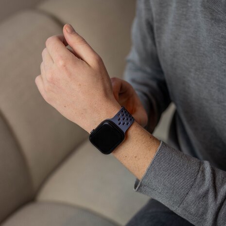 Strap-it Strap-it Bracelet silicone air avec P-buckle pour Apple Watch (grisbleu)