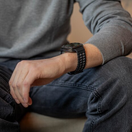 Strap-it Strap-it Bracelet silicone Wave Samsung Galaxy Watch Ultra (noir/gris)