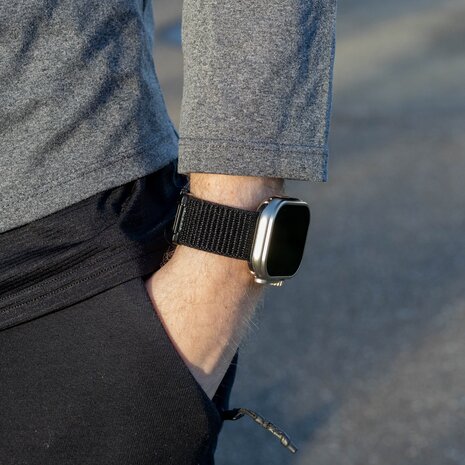 Bandz Bandz Bracelet nylon 'Classique' avec P-buckle Apple Watch (noir)