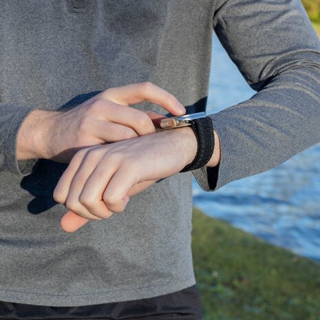 Bandz Bandz Bracelet nylon 'Deluxe' avec P-buckle Apple Watch (noir)