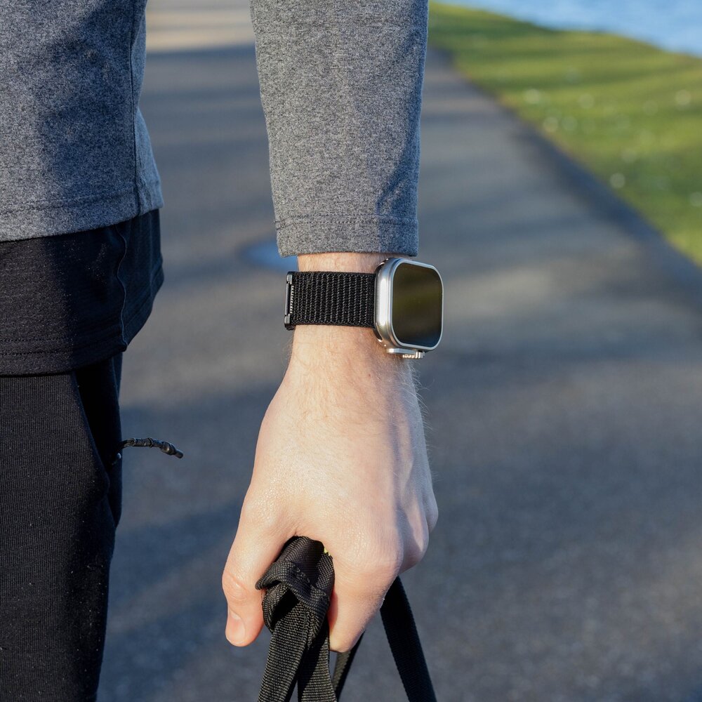 Bandz Bandz Bracelet nylon 'Deluxe' avec P-buckle Apple Watch (noir)