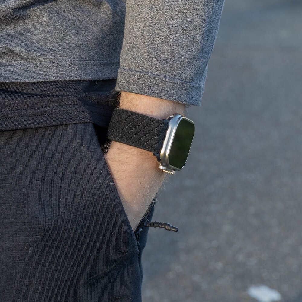 Bandz Bandz Bracelet nylon 'Wave' avec P-buckle Apple Watch (noir)