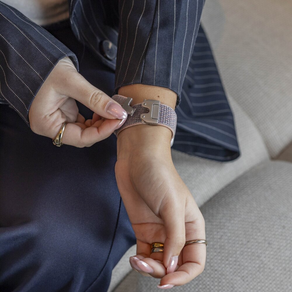 Bandz Bandz Bracelet nylon 'Classique' avec P-buckle Apple Watch (sable rose) Bandz Bandz Bracelet nylon 'Classique' avec P-buckle Apple Watch (sable rose)