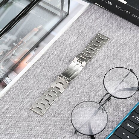 Strap-it Strap-it Bracelet grain de titane OnePlus Watch 3 (fermoir plat) (argent)