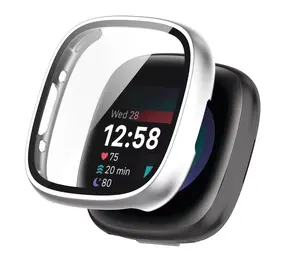 Strap-it Coque rigide avec verre Fitbit Versa 4 / Sense 2 (argent)