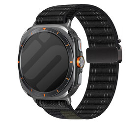 Strap-it Bracelet nylon wave Samsung Galaxy Watch Ultra avec P-boucle (noir)