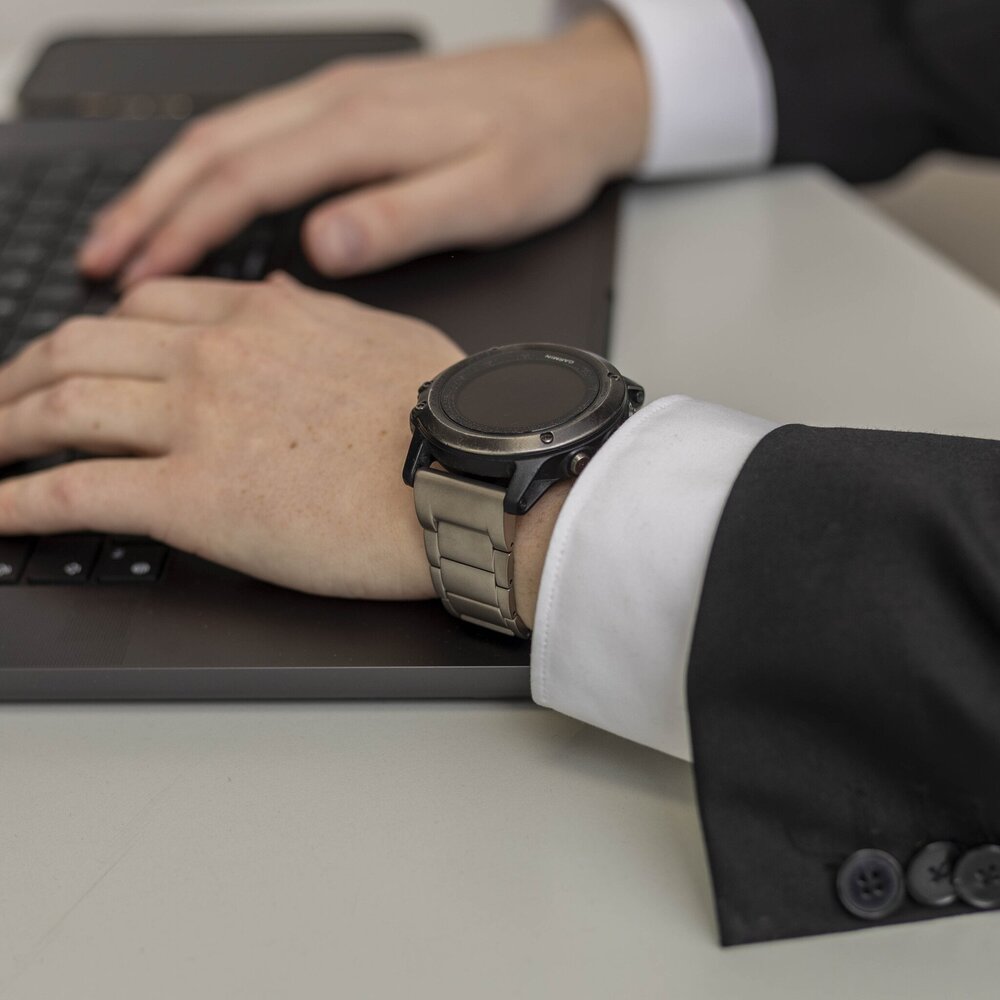 Strap-it Strap-it Bracelet en titane magnétique Garmin Tactix 7 (titane)