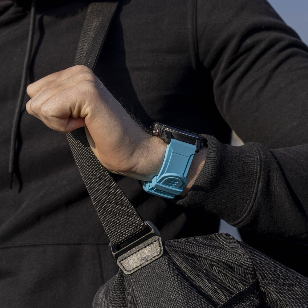 Strap-it Strap-It Bracelet silicone brillant Garmin Fenix 5x/6x (bleu clair)