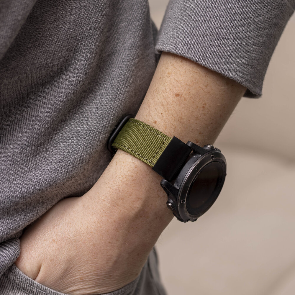 Strap-it Strap-it Bracelet nylon boucle Garmin Fenix 8 - 51mm (vert) Strap-it Strap-it Bracelet nylon boucle Garmin Fenix 8 - 51mm (vert)