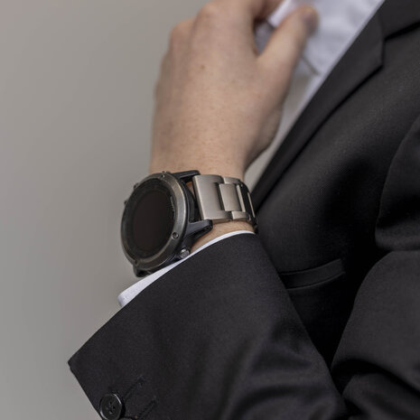 Strap-it Strap-it Bracelet titane magnétique Garmin Fenix 8 - 51mm (argent)