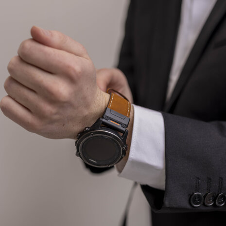 Strap-it Strap-it Bracelet en cuir véritable Garmin Quatix 3 / 6x / 7x Solar (marron)