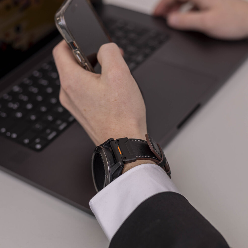 Strap-it Strap-it Bracelet en cuir véritable Garmin Fenix 7x (noir)