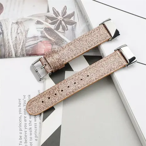 Strap-it Strap-it Bracelet cuir Fitbit Charge 5 (or foncé) Strap-it Strap-it Bracelet cuir Fitbit Charge 5 (or foncé)