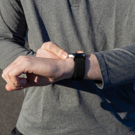 Strap-it Strap-it Bracelet tressé Polar Grit X Pro avec P-boucle (noir) Strap-it Strap-it Bracelet tressé Polar Grit X Pro avec P-boucle (noir)