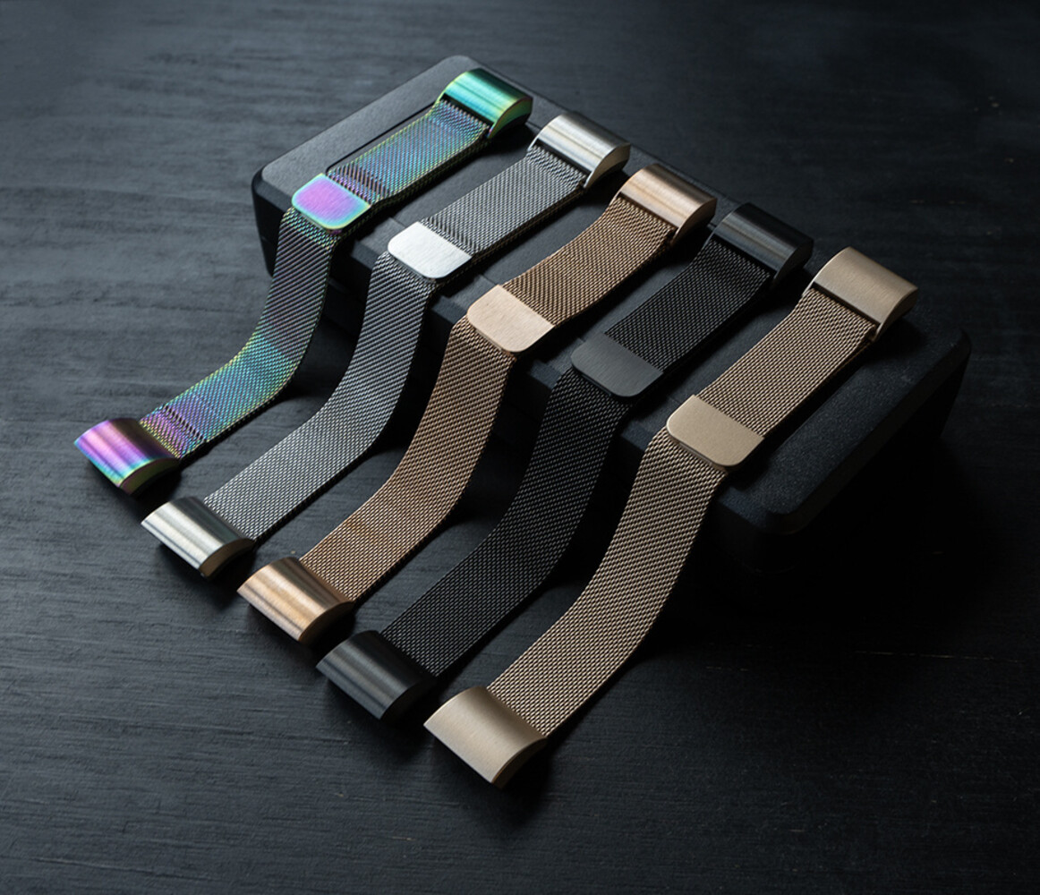 Strap-it Strap-it Bracelet Milanais Fitbit Charge 5 (argent)