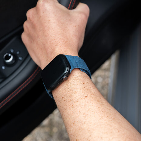 Strap-it Strap-it Bracelet Alcantara Apple Watch (bleu)