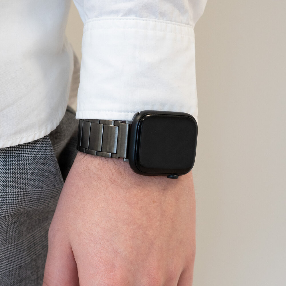 Bandz Bandz Bracelet à maillons titane Apple Watch (graphite)