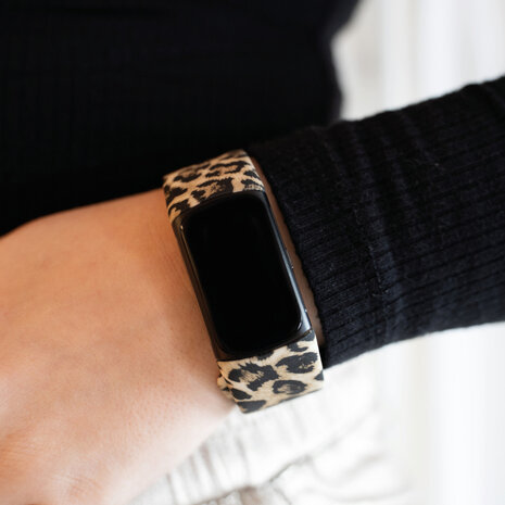 Strap-it Strap-it Bracelet Lucky Leopard Fitbit Charge 6