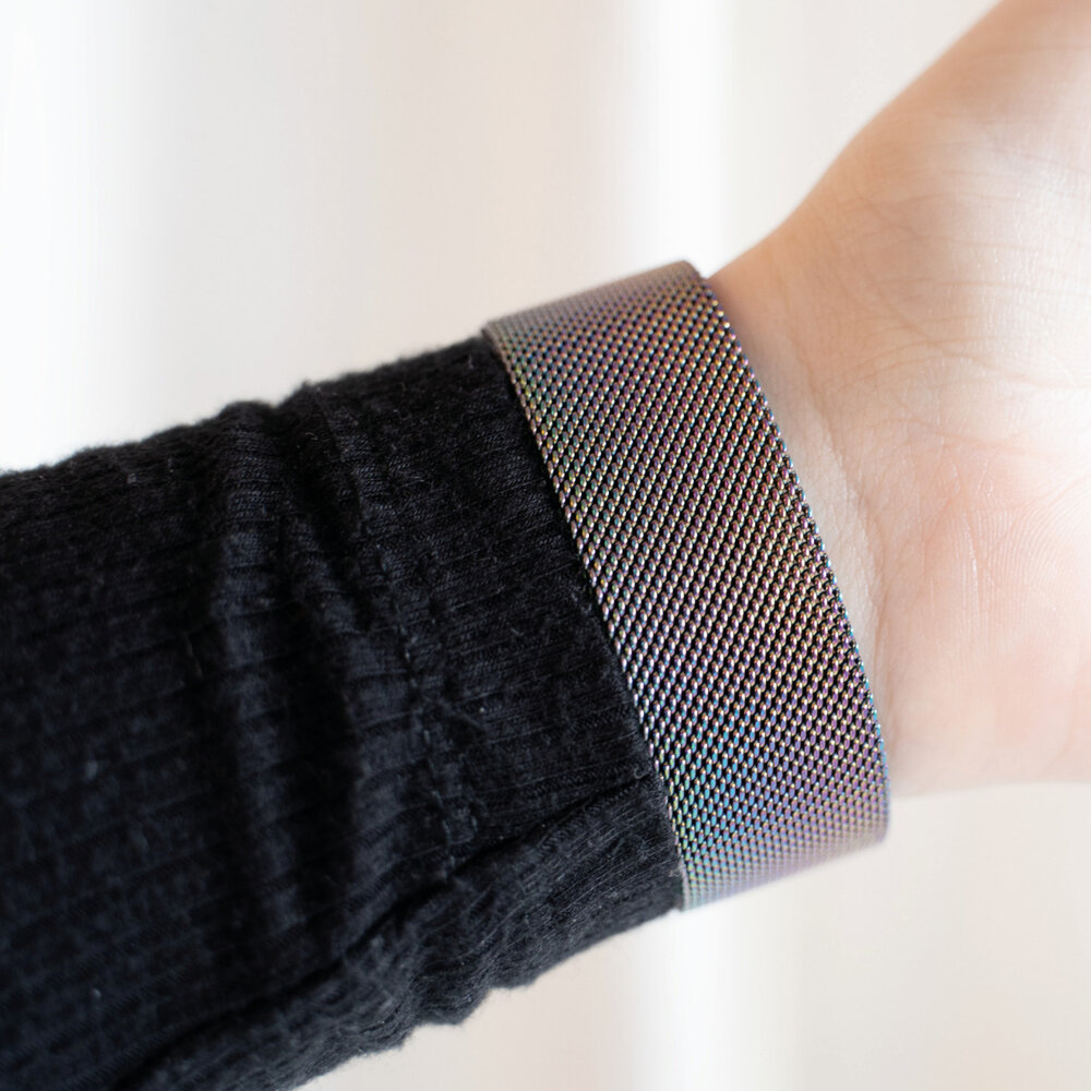 Strap-it Strap-it Bracelet Milanais Fitbit Charge 5 (arc-en-ciel) Strap-it Strap-it Bracelet Milanais Fitbit Charge 5 (arc-en-ciel)