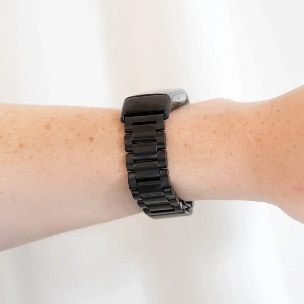 Strap-it Strap-it Bracelet acier Fitbit Charge 6 (noir)